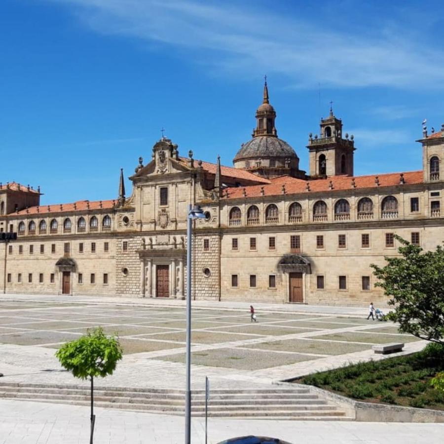 Apartamento Anduriña Monforte De Lemos Exterior foto